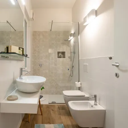 Terrazza Sull'adige Self Check-in 24/7 * Verona
